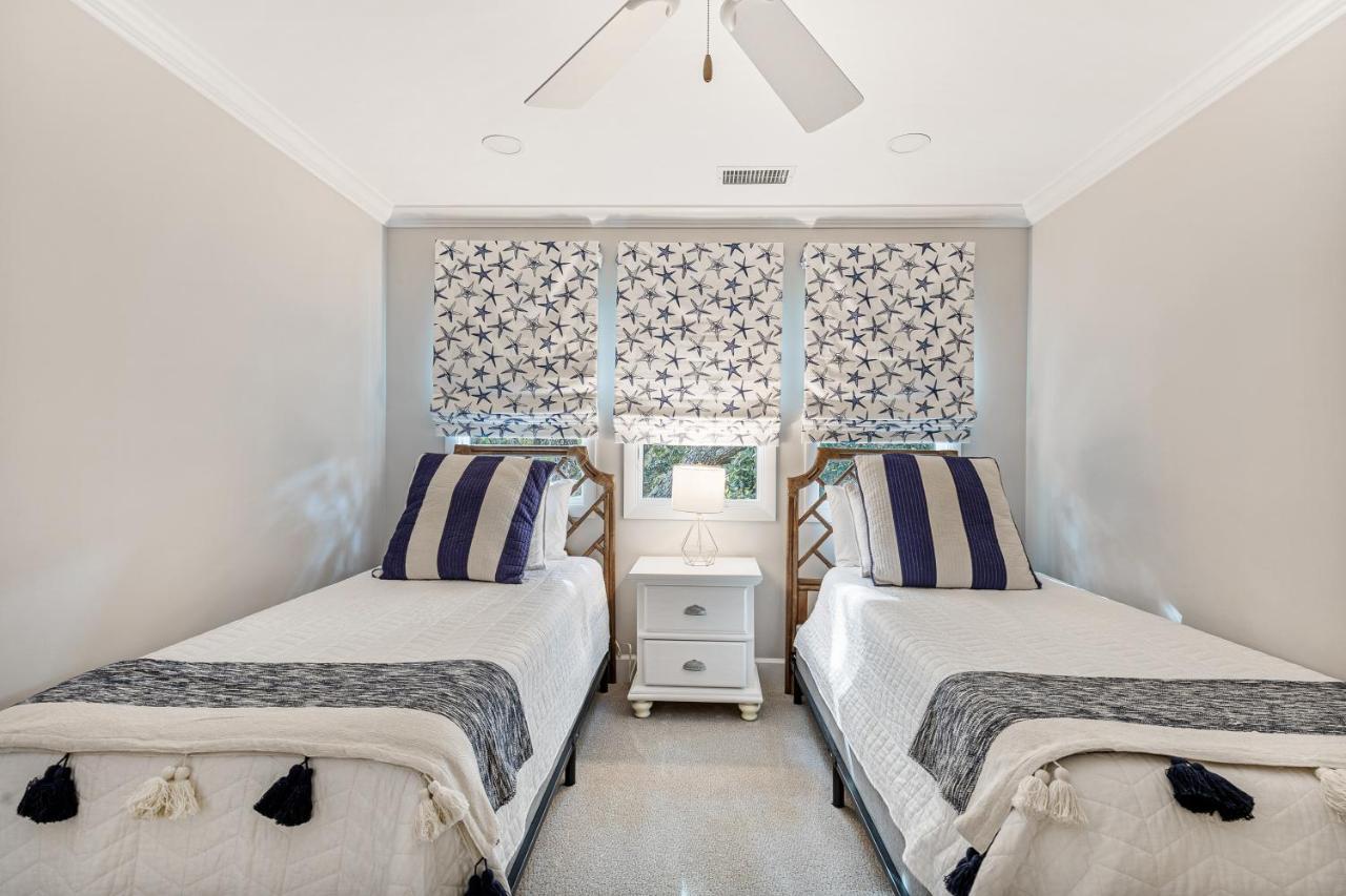 757 Spinnaker Beach House سيبروك آيلاند المظهر الخارجي الصورة